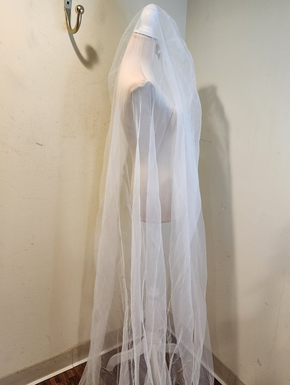 Long Ivory  Bridal Veil - Cathedral Length 100"